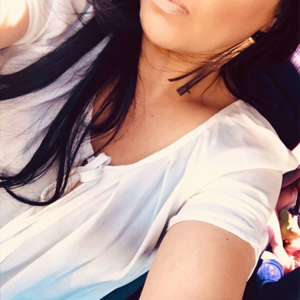 Meet your Posher, Nena